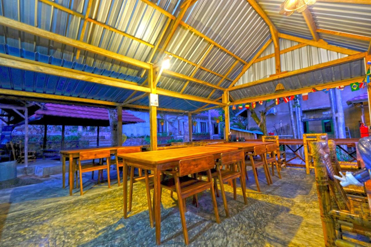 Kuta Circle Homestay Экстерьер фото