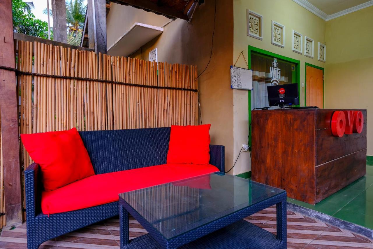 Kuta Circle Homestay Экстерьер фото