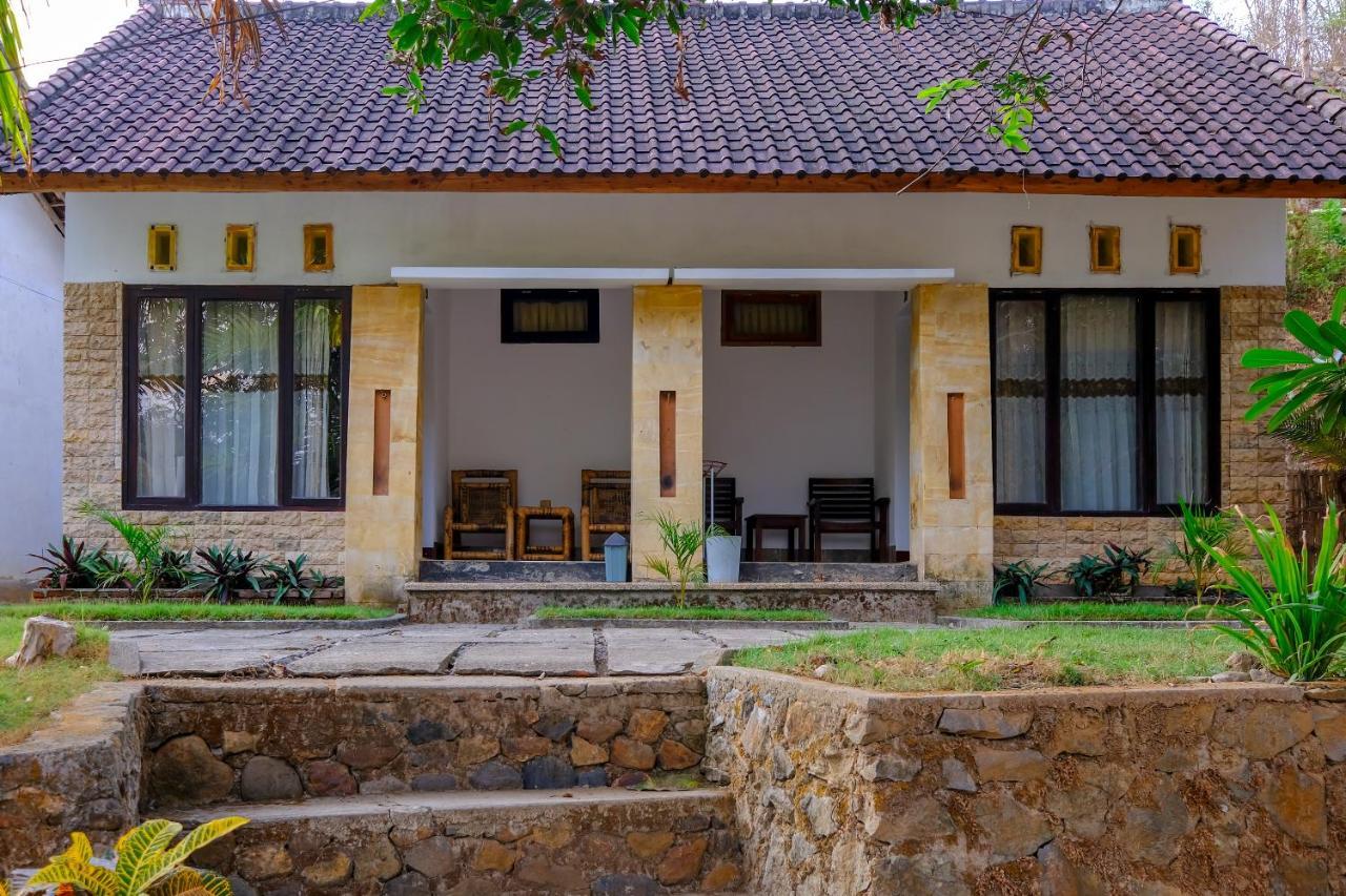 Kuta Circle Homestay Экстерьер фото